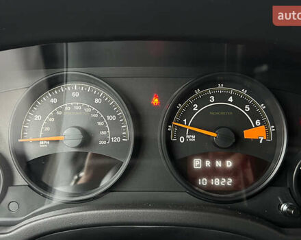 Красный Джип Патриот, объемом двигателя 2.36 л и пробегом 161 тыс. км за 8750 $, фото 7 на Automoto.ua