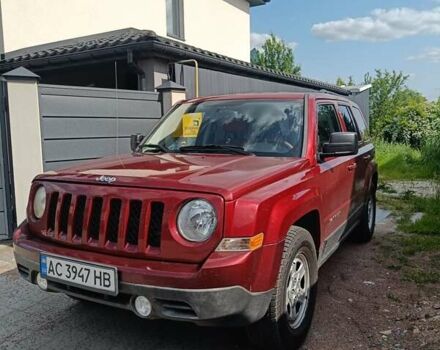 Красный Джип Патриот, объемом двигателя 2 л и пробегом 160 тыс. км за 8900 $, фото 2 на Automoto.ua