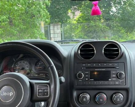 Красный Джип Патриот, объемом двигателя 2 л и пробегом 203 тыс. км за 11500 $, фото 9 на Automoto.ua