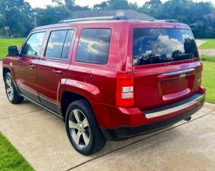 Красный Джип Патриот, объемом двигателя 2 л и пробегом 68 тыс. км за 2800 $, фото 3 на Automoto.ua