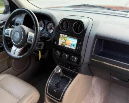 Красный Джип Патриот, объемом двигателя 2.4 л и пробегом 57 тыс. км за 7800 $, фото 9 на Automoto.ua