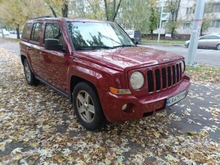 Красный Джип Патриот, объемом двигателя 2.4 л и пробегом 290 тыс. км за 7200 $, фото 1 на Automoto.ua
