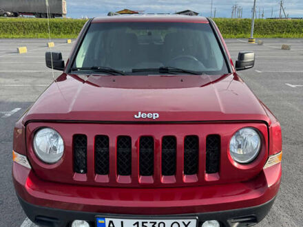 Красный Джип Патриот, объемом двигателя 2.36 л и пробегом 150 тыс. км за 8300 $, фото 1 на Automoto.ua