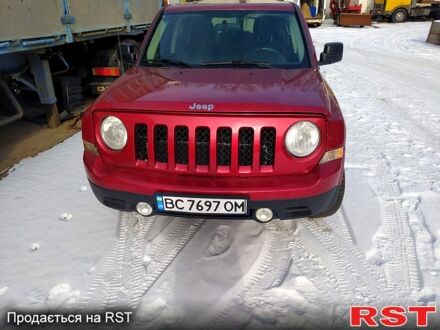 Джип Patriot 2013 у Лубнах на Automoto.ua Червоний Джип Patriot, об'ємом двигуна 2.4 л та пробігом 170 тис. км за 6500 $, фото 1 на Automoto.ua