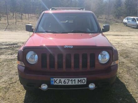 Джип Patriot 2014 у Києві на Automoto.ua Червоний Джип Patriot, об'ємом двигуна 2.36 л та пробігом 302 тис. км за 9900 $, фото 1 на Automoto.ua