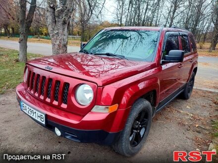 Джип Patriot 2015 у Новоукраинке на Automoto.ua Червоний Джип Patriot, об'ємом двигуна 2.4 л та пробігом 60 тис. км за 14000 $, фото 1 на Automoto.ua