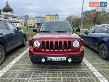 Джип Patriot 2016 у Львові на Automoto.ua Червоний Джип Patriot, об'ємом двигуна 2 л та пробігом 123 тис. км за 8999 $, фото 1 на Automoto.ua