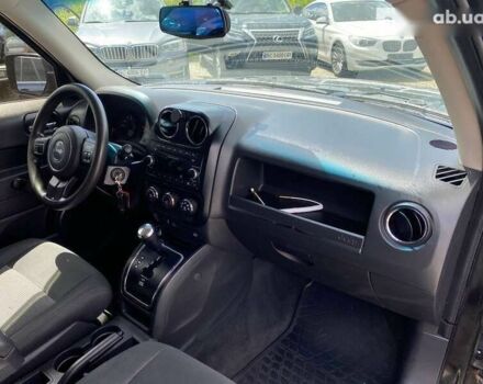 Джип Патриот, объемом двигателя 2 л и пробегом 217 тыс. км за 8000 $, фото 8 на Automoto.ua