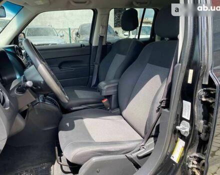 Джип Патриот, объемом двигателя 2 л и пробегом 217 тыс. км за 8000 $, фото 14 на Automoto.ua