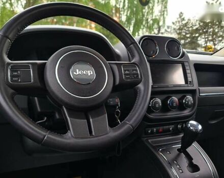 Джип Патриот, объемом двигателя 2.4 л и пробегом 142 тыс. км за 14000 $, фото 9 на Automoto.ua