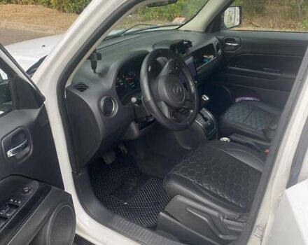 Джип Патриот, объемом двигателя 2.36 л и пробегом 190 тыс. км за 9000 $, фото 7 на Automoto.ua