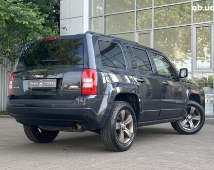 Серый Джип Патриот, объемом двигателя 0 л и пробегом 213 тыс. км за 13400 $, фото 3 на Automoto.ua
