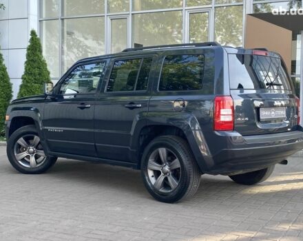 Серый Джип Патриот, объемом двигателя 0 л и пробегом 213 тыс. км за 13400 $, фото 5 на Automoto.ua