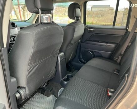 Серый Джип Патриот, объемом двигателя 2.4 л и пробегом 86 тыс. км за 12000 $, фото 6 на Automoto.ua