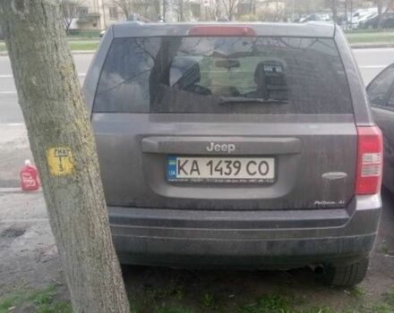 Серый Джип Патриот, объемом двигателя 2 л и пробегом 160 тыс. км за 11593 $, фото 7 на Automoto.ua