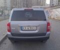 Сірий Джип Patriot, об'ємом двигуна 2.4 л та пробігом 95 тис. км за 10000 $, фото 4 на Automoto.ua
