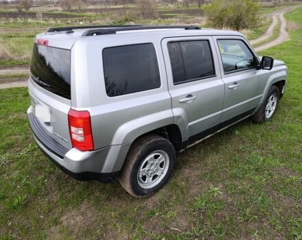 Серый Джип Патриот, объемом двигателя 2.4 л и пробегом 170 тыс. км за 8500 $, фото 5 на Automoto.ua
