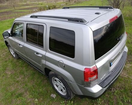 Серый Джип Патриот, объемом двигателя 2.4 л и пробегом 170 тыс. км за 8500 $, фото 3 на Automoto.ua