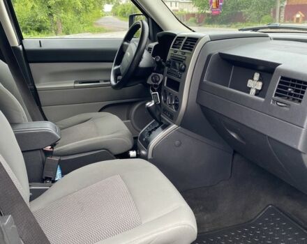 Серый Джип Патриот, объемом двигателя 2.4 л и пробегом 275 тыс. км за 7200 $, фото 14 на Automoto.ua