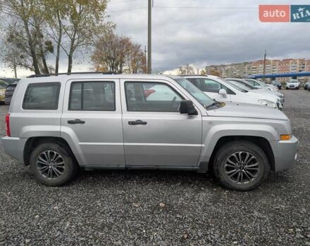 Джип Патриот 2008 в Ровно на Automoto.ua Серый Джип Патриот, объемом двигателя 2.36 л и пробегом 202 тыс. км за 4750 $, фото 9 на Automoto.ua
