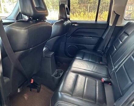 Сірий Джип Patriot, об'ємом двигуна 2.36 л та пробігом 240 тис. км за 8500 $, фото 7 на Automoto.ua