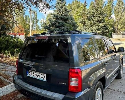 Сірий Джип Patriot, об'ємом двигуна 2.36 л та пробігом 240 тис. км за 8500 $, фото 3 на Automoto.ua