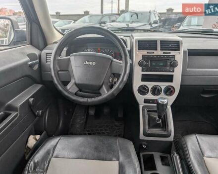 Джип Патриот 2008 в Ровно на Automoto.ua Серый Джип Патриот, объемом двигателя 2.36 л и пробегом 202 тыс. км за 4750 $, фото 33 на Automoto.ua