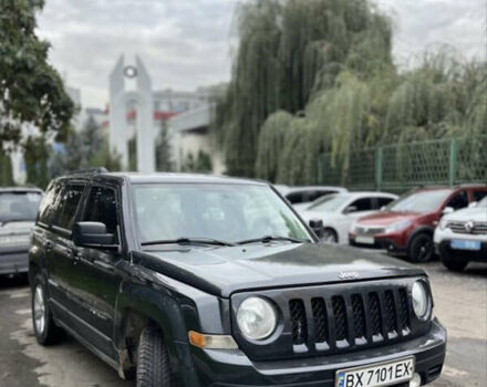 Сірий Джип Patriot, об'ємом двигуна 2.36 л та пробігом 268 тис. км за 8000 $, фото 7 на Automoto.ua