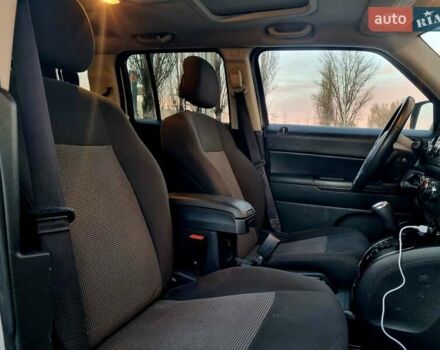 Серый Джип Патриот, объемом двигателя 2.4 л и пробегом 197 тыс. км за 9000 $, фото 25 на Automoto.ua