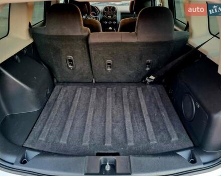 Серый Джип Патриот, объемом двигателя 2.4 л и пробегом 197 тыс. км за 9000 $, фото 21 на Automoto.ua