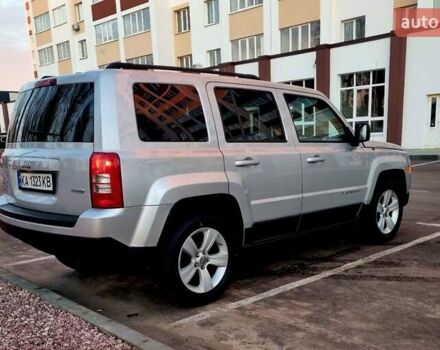 Серый Джип Патриот, объемом двигателя 2.4 л и пробегом 197 тыс. км за 9000 $, фото 5 на Automoto.ua