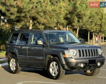 Сірий Джип Patriot, об'ємом двигуна 2.36 л та пробігом 77 тис. км за 10499 $, фото 1 на Automoto.ua