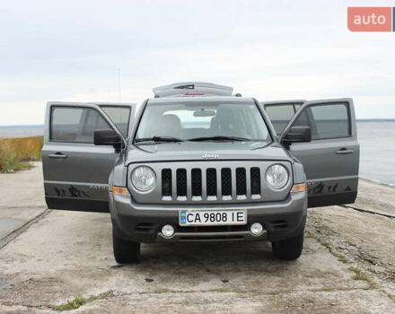 Серый Джип Патриот, объемом двигателя 2.4 л и пробегом 222 тыс. км за 8900 $, фото 58 на Automoto.ua