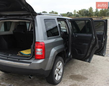 Серый Джип Патриот, объемом двигателя 2.4 л и пробегом 222 тыс. км за 8900 $, фото 67 на Automoto.ua