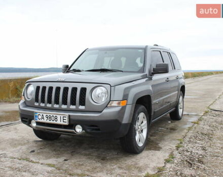 Серый Джип Патриот, объемом двигателя 2.4 л и пробегом 222 тыс. км за 8900 $, фото 5 на Automoto.ua