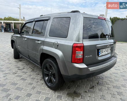 Сірий Джип Patriot, об'ємом двигуна 2.36 л та пробігом 200 тис. км за 10500 $, фото 3 на Automoto.ua