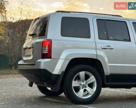 Сірий Джип Patriot, об'ємом двигуна 2.4 л та пробігом 133 тис. км за 9777 $, фото 11 на Automoto.ua