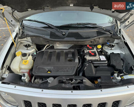 Сірий Джип Patriot, об'ємом двигуна 2.4 л та пробігом 133 тис. км за 9777 $, фото 76 на Automoto.ua