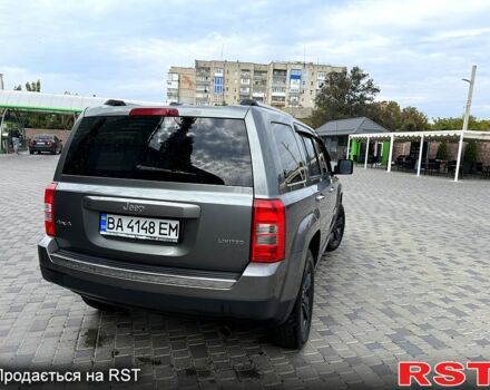 Серый Джип Патриот, объемом двигателя 2.4 л и пробегом 132 тыс. км за 11500 $, фото 1 на Automoto.ua