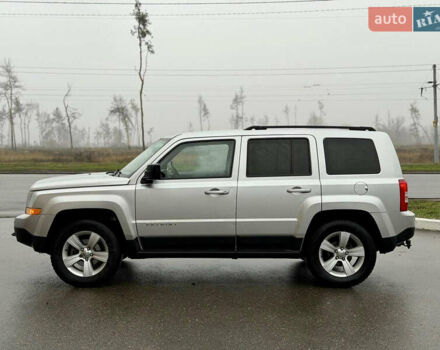 Серый Джип Патриот, объемом двигателя 2.4 л и пробегом 192 тыс. км за 8200 $, фото 5 на Automoto.ua