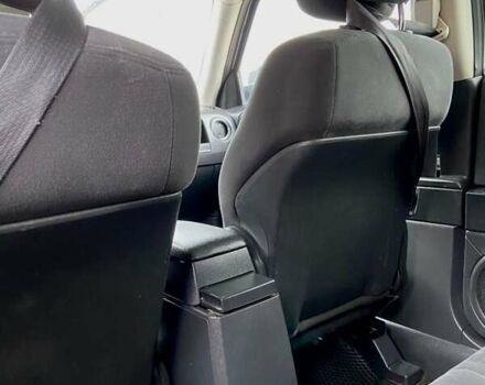 Серый Джип Патриот, объемом двигателя 2.4 л и пробегом 380 тыс. км за 7900 $, фото 2 на Automoto.ua