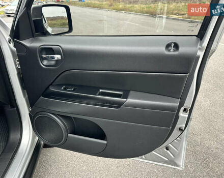 Сірий Джип Patriot, об'ємом двигуна 2.4 л та пробігом 212 тис. км за 8999 $, фото 51 на Automoto.ua