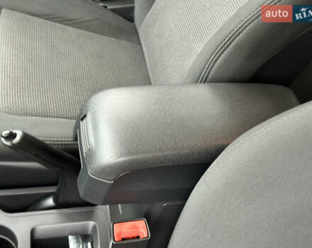 Сірий Джип Patriot, об'ємом двигуна 2.4 л та пробігом 212 тис. км за 8999 $, фото 34 на Automoto.ua