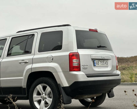 Сірий Джип Patriot, об'ємом двигуна 2.4 л та пробігом 212 тис. км за 8999 $, фото 13 на Automoto.ua