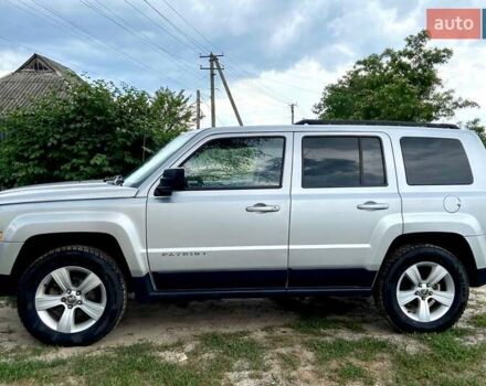 Серый Джип Патриот, объемом двигателя 2.4 л и пробегом 380 тыс. км за 7900 $, фото 9 на Automoto.ua