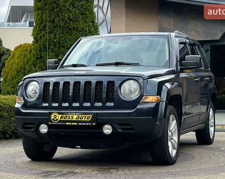 Серый Джип Патриот, объемом двигателя 2.4 л и пробегом 153 тыс. км за 10300 $, фото 2 на Automoto.ua