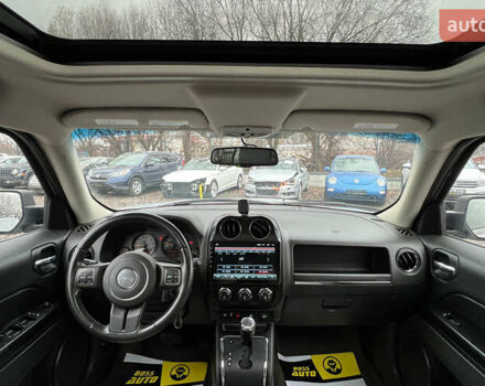 Серый Джип Патриот, объемом двигателя 2.36 л и пробегом 185 тыс. км за 9300 $, фото 11 на Automoto.ua