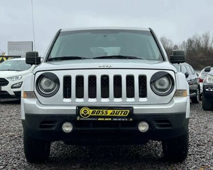 Серый Джип Патриот, объемом двигателя 2.4 л и пробегом 185 тыс. км за 9300 $, фото 1 на Automoto.ua