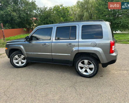 Сірий Джип Patriot, об'ємом двигуна 2.36 л та пробігом 167 тис. км за 10500 $, фото 3 на Automoto.ua