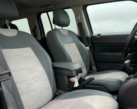 Серый Джип Патриот, объемом двигателя 2.4 л и пробегом 185 тыс. км за 9300 $, фото 17 на Automoto.ua